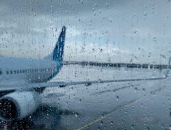 Peningkatan Penumpang Pesawat Udara Jakarta-Padang Menjelang Lebaran