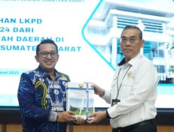Tanah Datar Jadi yang Pertama dan Tercepat Serahkan LKPD 2024