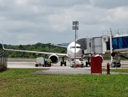 Ban Pesawat Garuda Copot Saat Mendarat di Tanjungpinang, Seluruh Penumpang Selamat