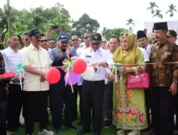 Viral! Pengusaha Emas Bangun Jalan Kampung dengan Dana Pribadi