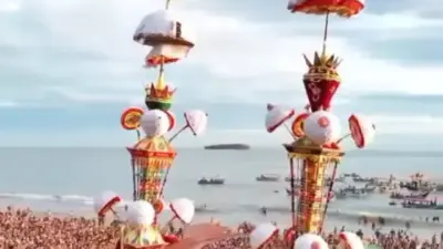 Tradisi Tabuik 10 Muharam di Pariaman: Keindahan Ornamen dan Nilai Sejarahnya