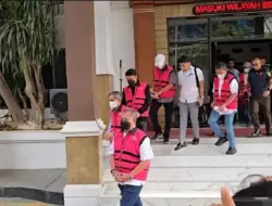 Enam Tersangka Dugaan Suap Vonis Lepas Majelis Hakim Dilimpahkan