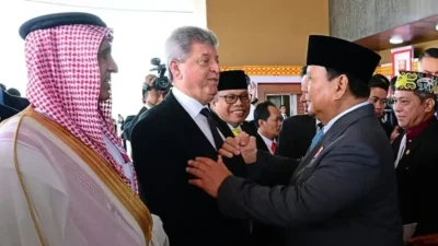 Gestur Hangat Presiden Prabowo di Sidang Tahunan MPR-RI, Rangkai Persatuan Lintas Generasi