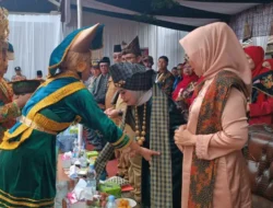 Nagari Kuranji Hulu Semarakan Kembali Manyerak Anak Daro, Tradisi Masyarakat Padang Pariaman