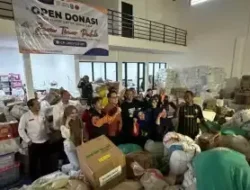 Pemprov Jatim Kirim 140 Ton Bantuan Kemanusiaan untuk Korban Banjir di Sumatera dan Aceh