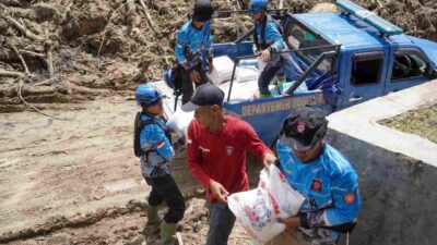 Kemensos Perkuat Penanganan Banjir di Aceh, Sumut, dan Sumbar: 31 Dapur Umum Layani Puluhan Ribu Warga