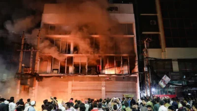 Bangladesh Membara Jelang Pemilu, Penembakan dan Serangan Bertopeng Gegerkan Dhaka