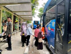 Pemko Padang Upgrade Halte Imam Bonjol, Kini Ada CCTV dan Charger Gratis