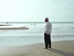 Pantai Parkit Padang Berubah Pascabanjir, Mahyeldi Tinjau Keamanan dan Potensi Wisata Baru
